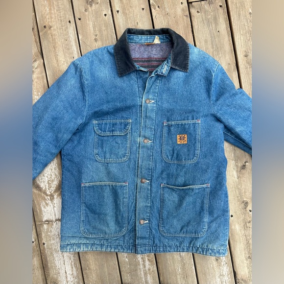 **SOLD** Vintage Denim Chore Jacket - Picture 3 of 7